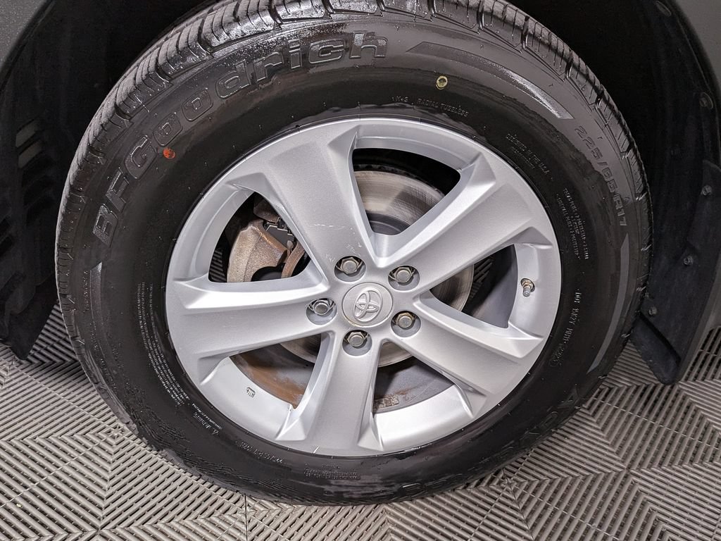 Used 2014 Toyota RAV4 XLE AWD/4WD image 46