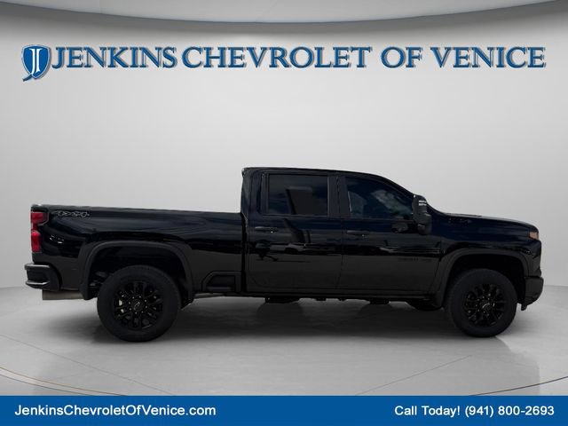 Certified 2025 Chevrolet Silverado 2500 Custom w/ Custom Value Package image 3