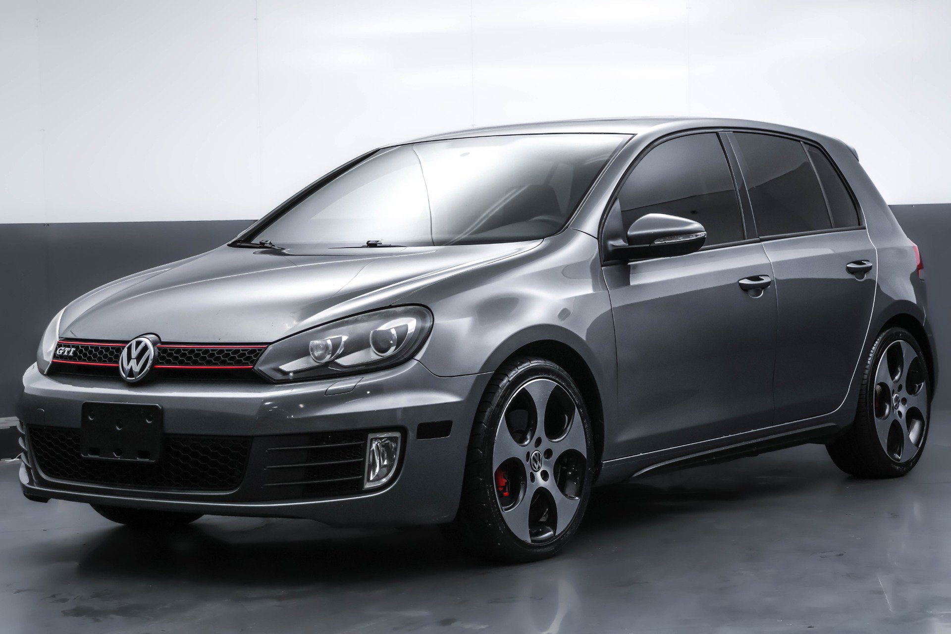 Used 2011 Volkswagen GTI Autobahn image 1