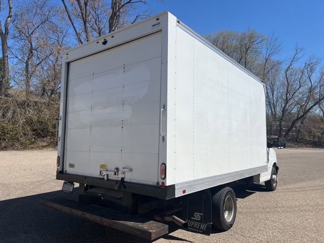 Used 2019 Chevrolet Express 3500 w/ Power Convenience Package RWD image 7