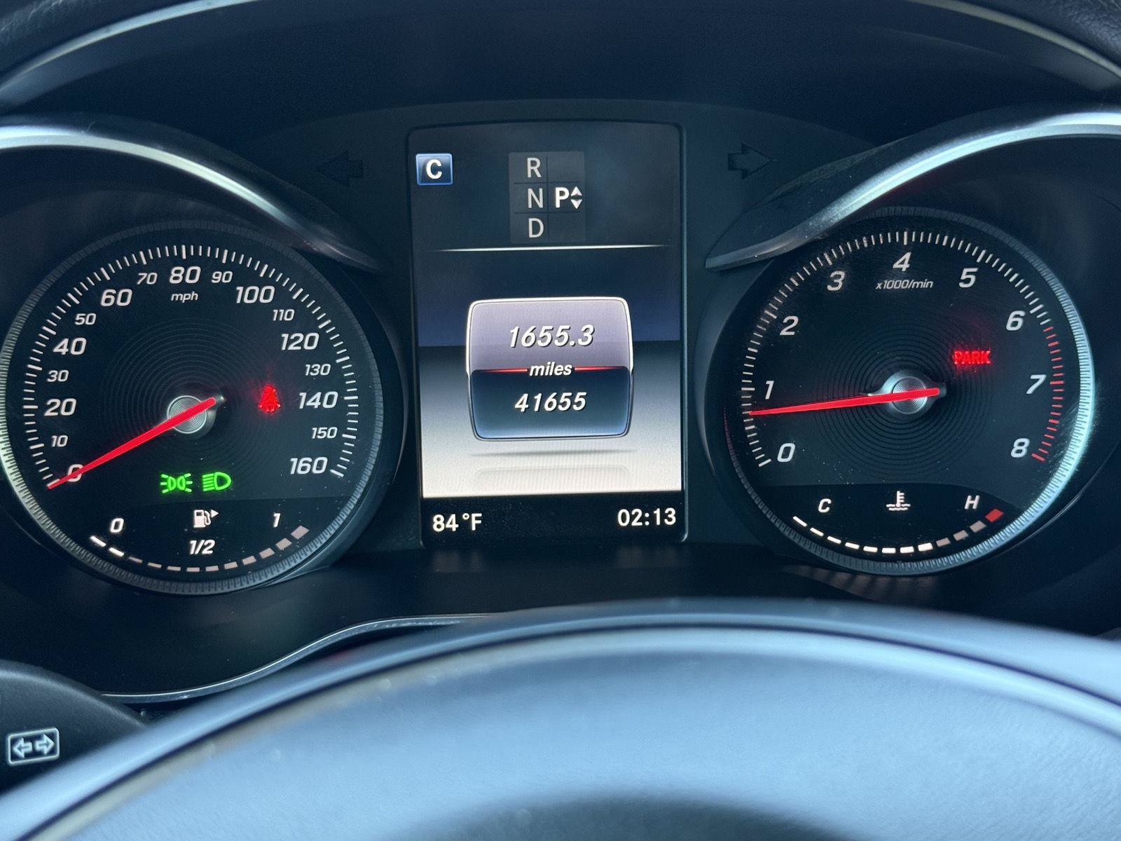 Used 2019 Mercedes-Benz GLC 300 4MATIC image 20