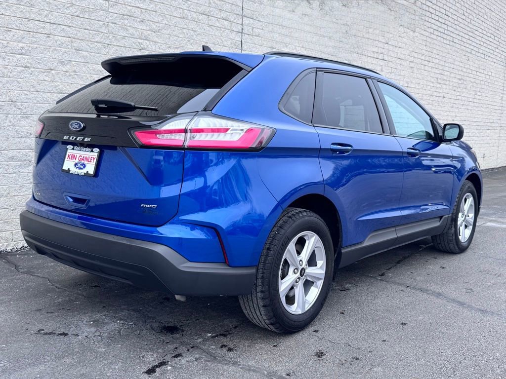Certified 2024 Ford Edge SE image 9