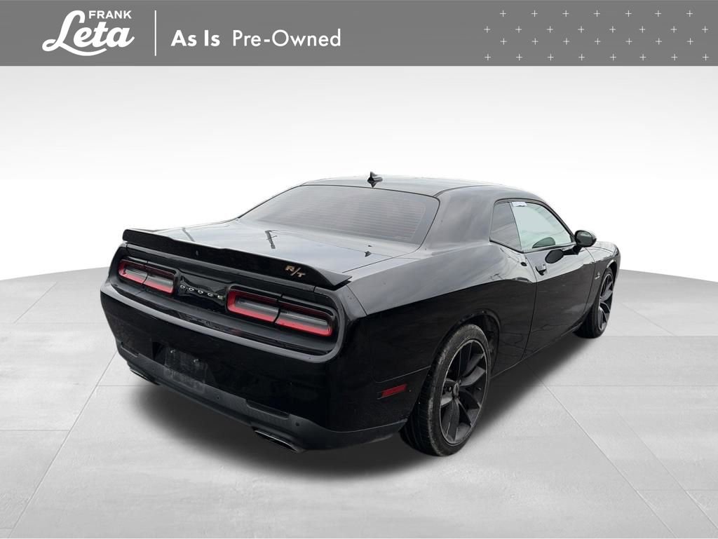 Used 2018 Dodge Challenger R/T w/ Performance Handling Group RWD image 5