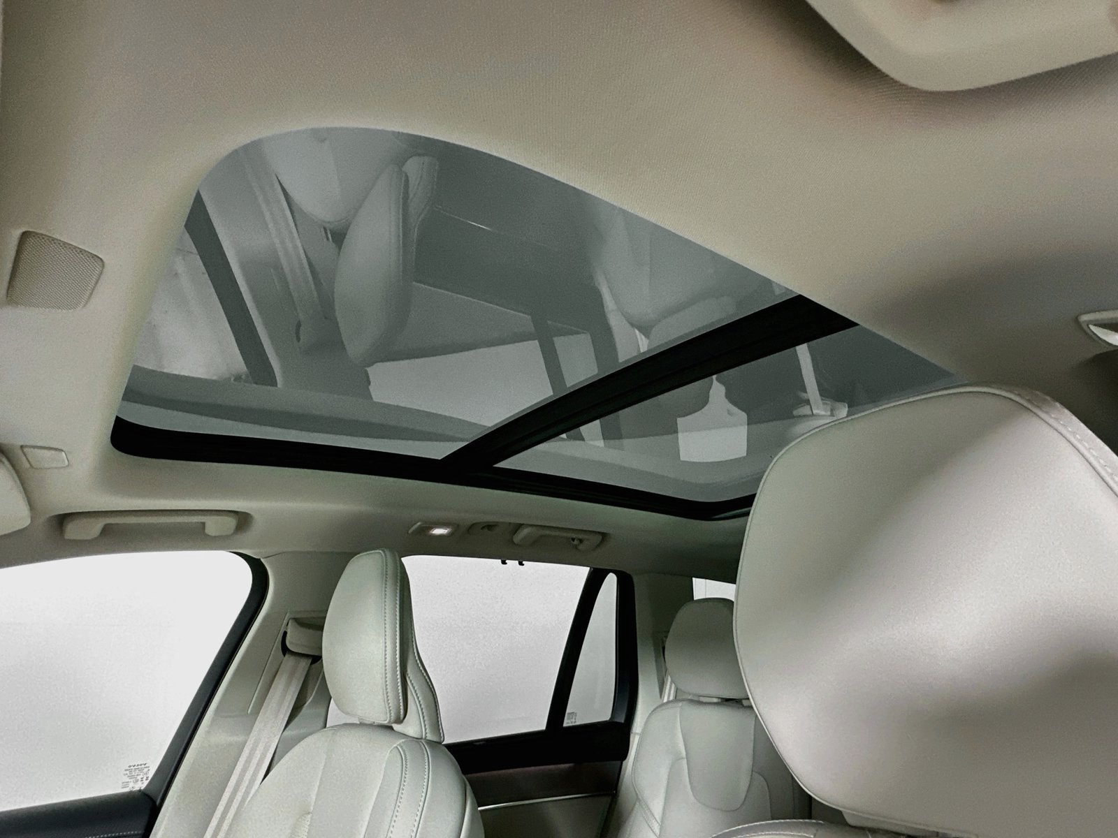 Certified 2026 Volvo XC90 B6 Ultra AWD/4WD image 29