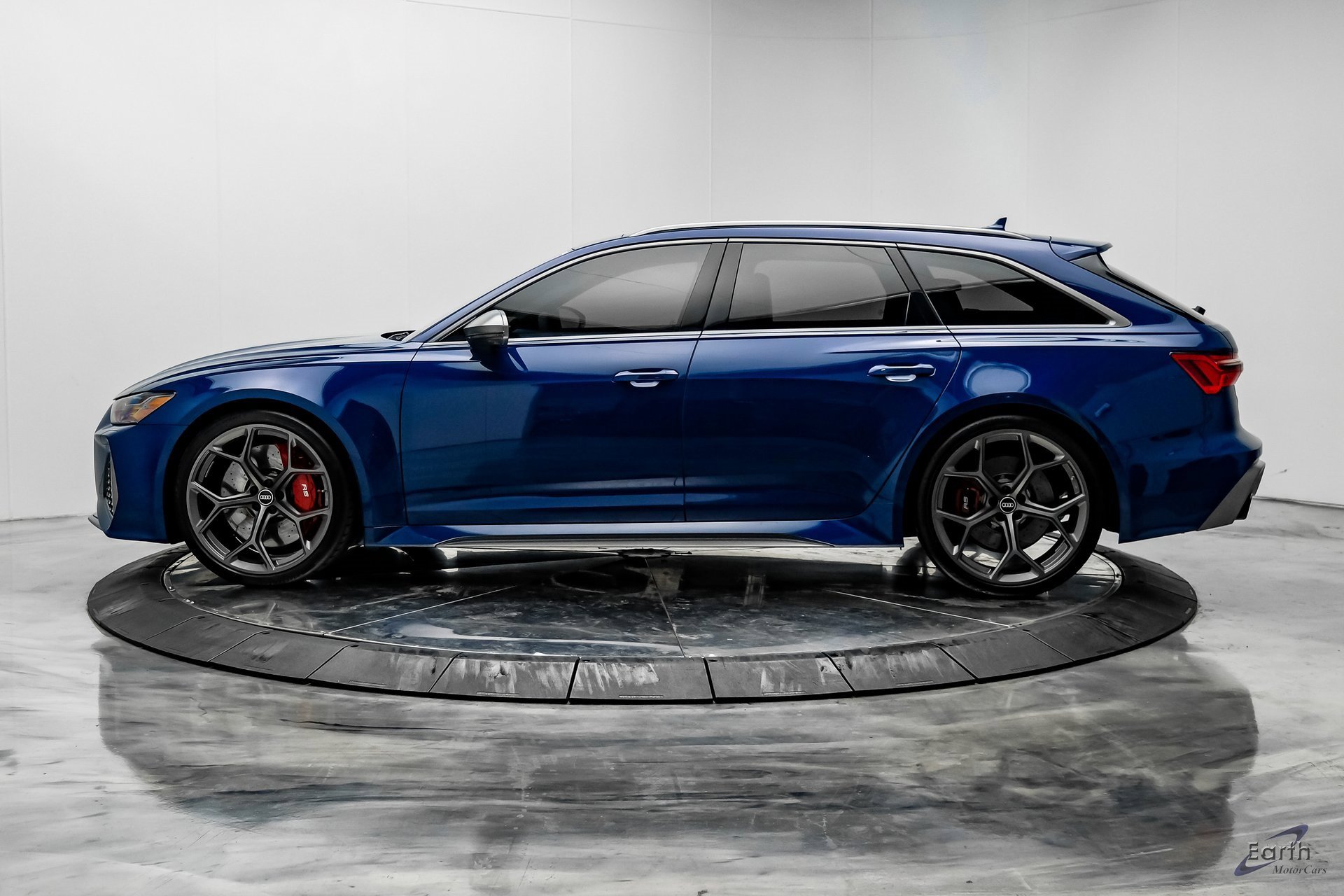 Used 2025 Audi RS 6 performance image 5