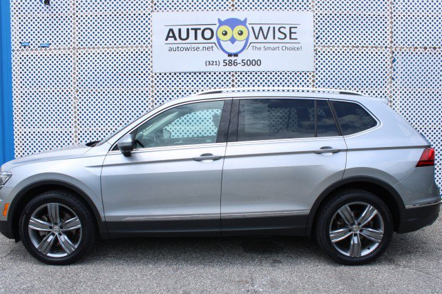 Used 2019 Volkswagen Tiguan SEL Premium w/ 3rd Row Seat Package AWD/4WD image 2