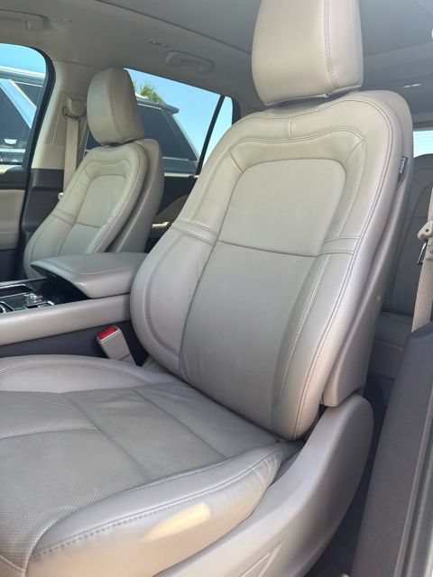 Used 2024 Lincoln Aviator Reserve w/ Jet Package RWD image 10