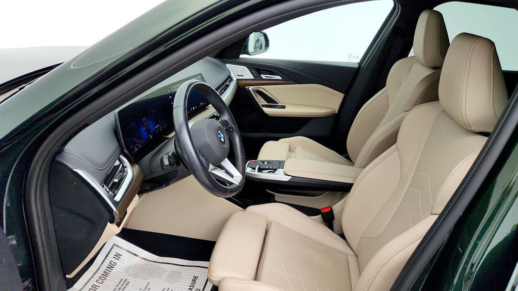 Used 2025 BMW X1 xDrive28i w/ Convenience Package AWD/4WD image 19