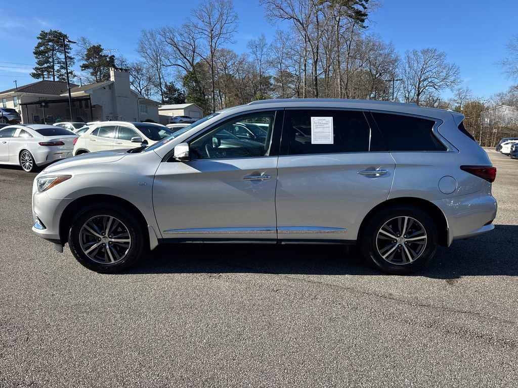 Used 2019 INFINITI QX60 Luxe w/ Essential Package image 4