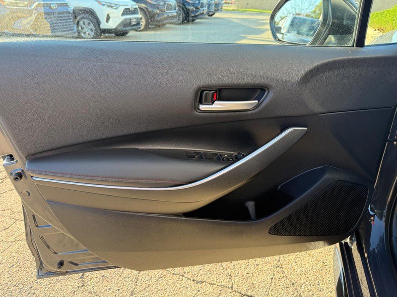 Used 2024 Toyota Corolla SE w/ SE Convenience Package FWD image 19