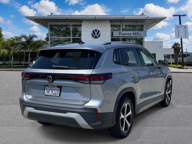 Certified 2026 Volkswagen Tiguan SE w/ Panoramic Sunroof Package FWD image 4