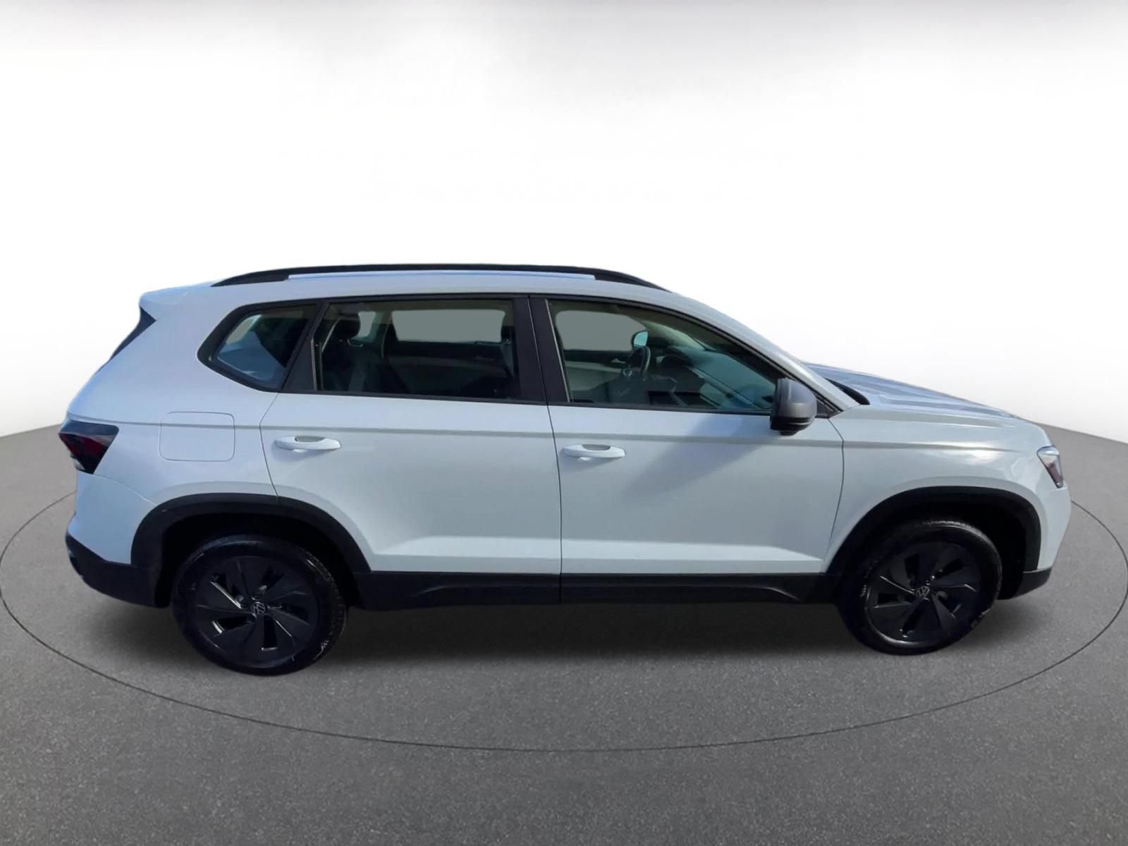Used 2026 Volkswagen Taos S FWD image 16