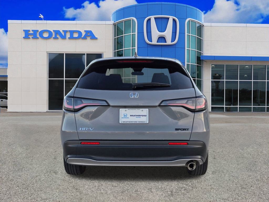Used 2025 Honda HR-V Sport image 4