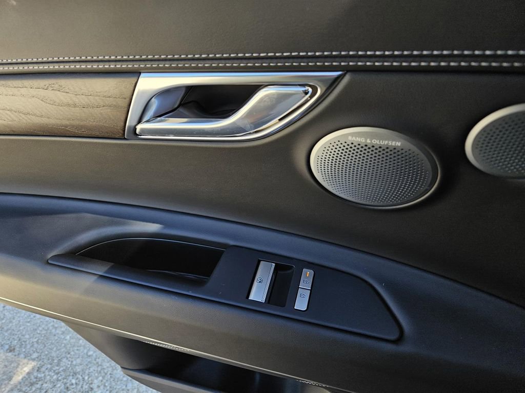 New 2026 Genesis GV80 2.5T Prestige image 15