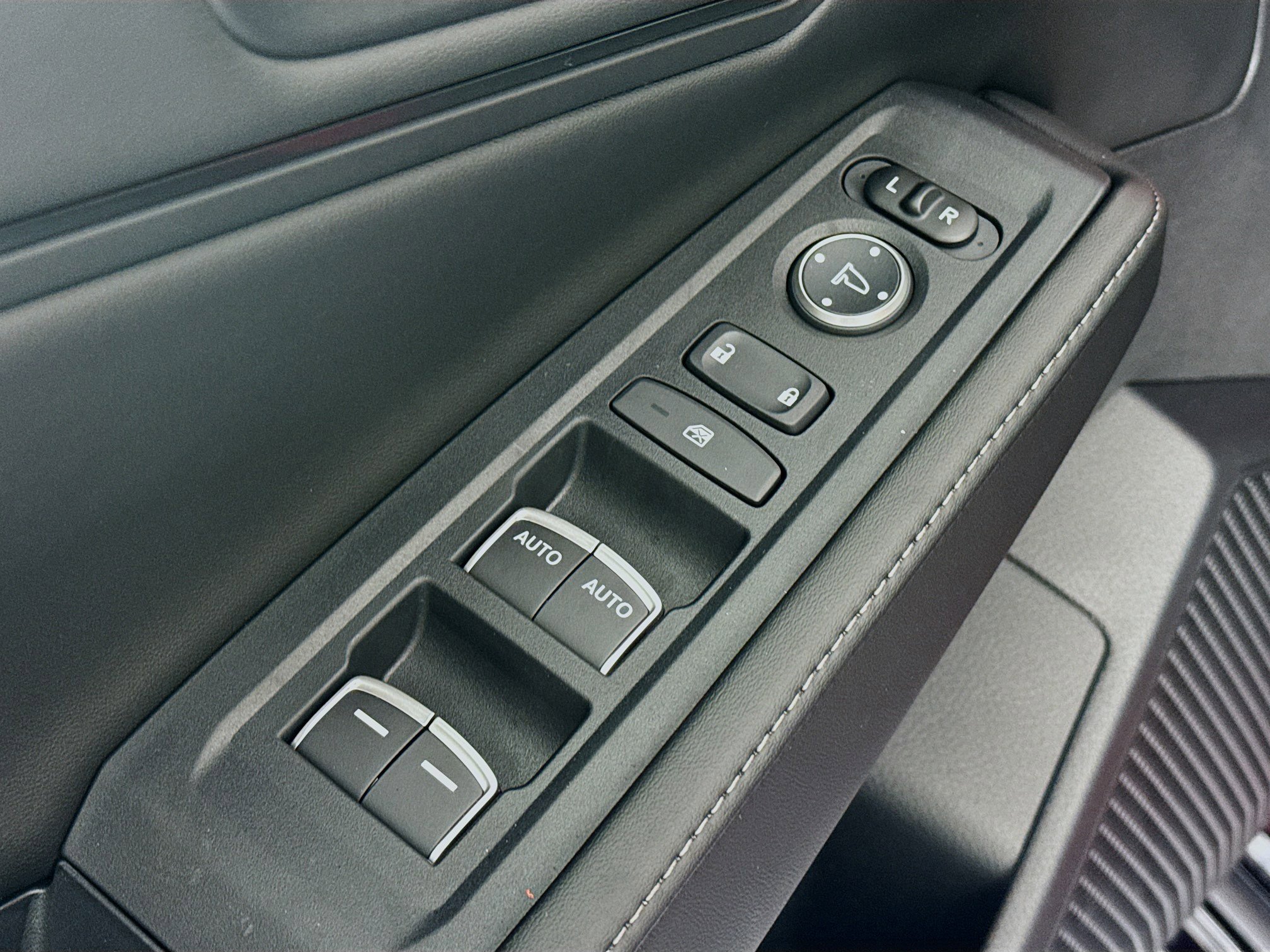 New 2026 Honda Accord Sport image 17