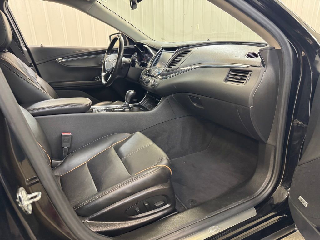 Used 2016 Chevrolet Impala LTZ FWD image 27