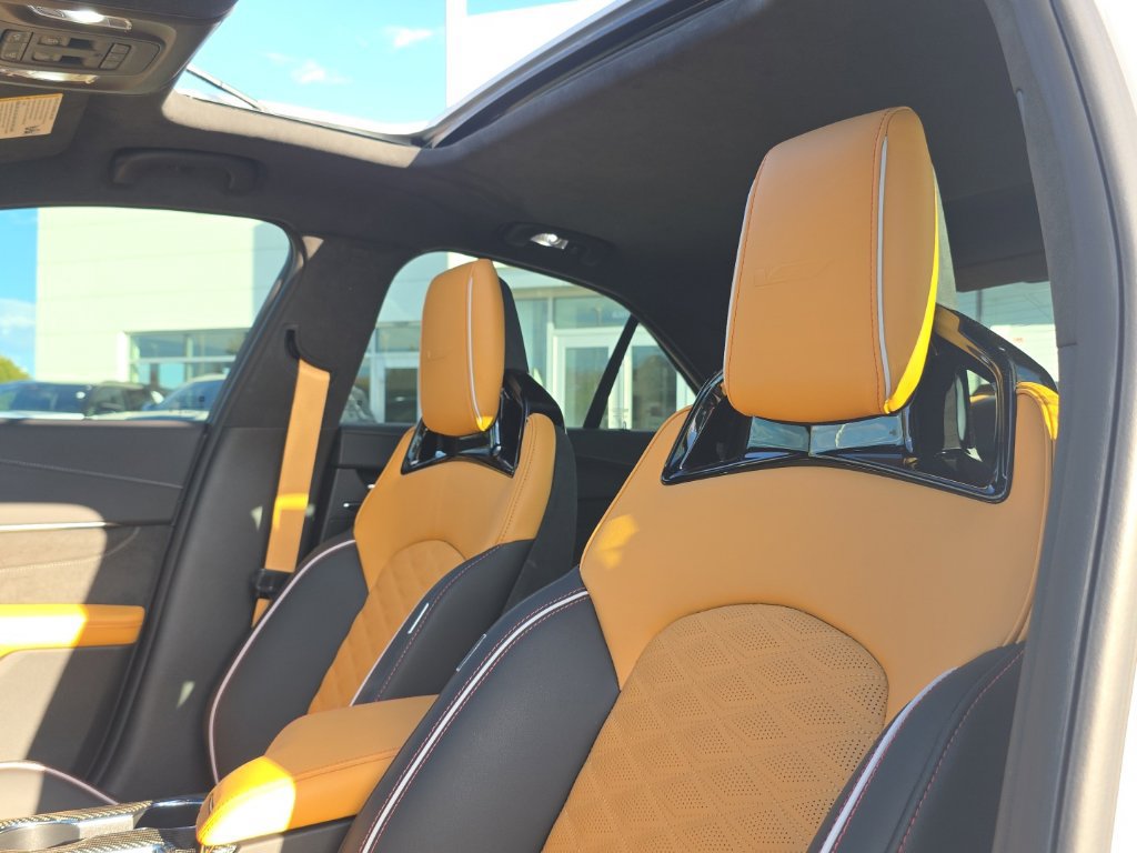 Used 2026 Cadillac CT4 V Blackwing w/ LPO, Bronce Accent Package RWD image 22