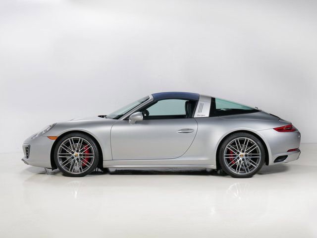 Certified 2017 Porsche 911 Targa 4S image 35