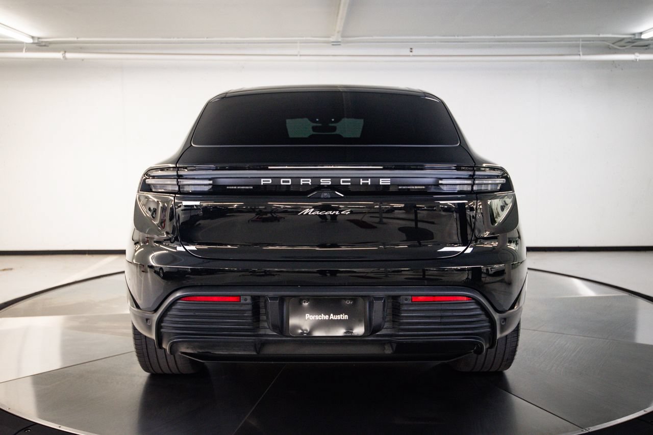 Certified 2024 Porsche Macan 4 Electric AWD/4WD image 6