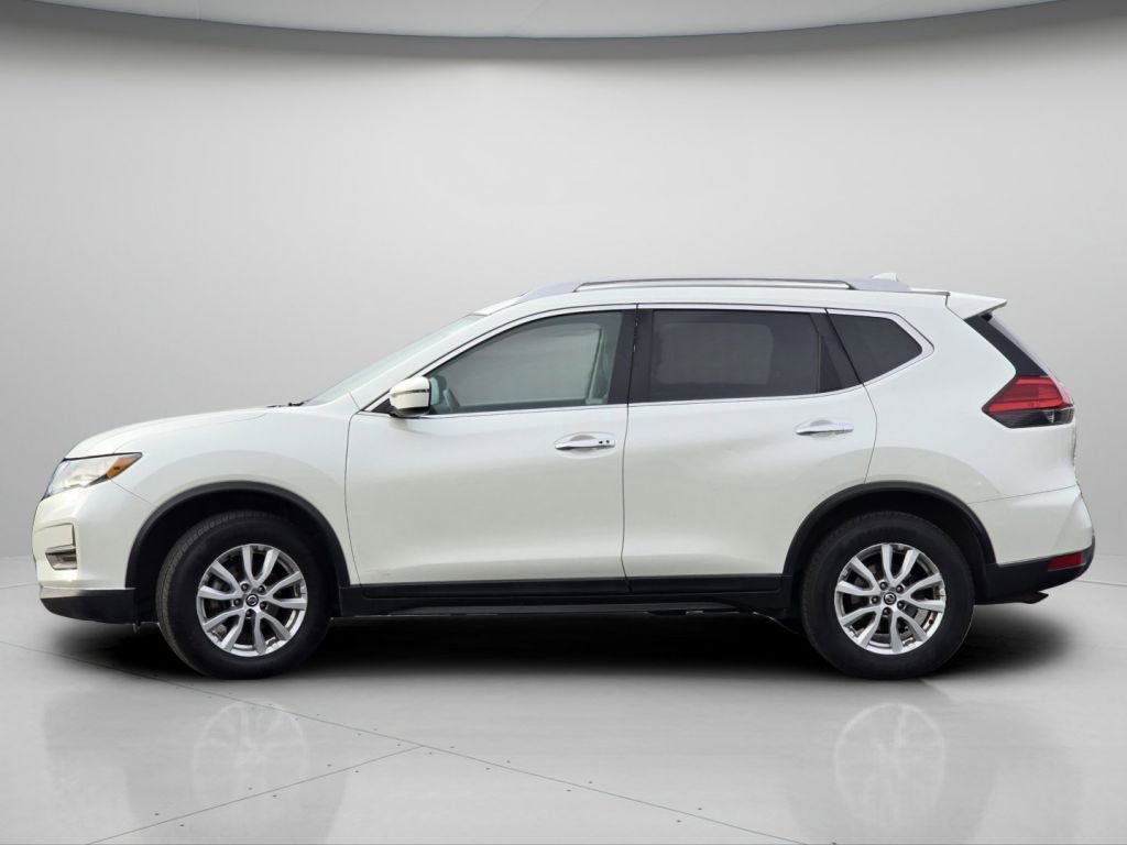 Used 2017 Nissan Rogue SV AWD/4WD image 18