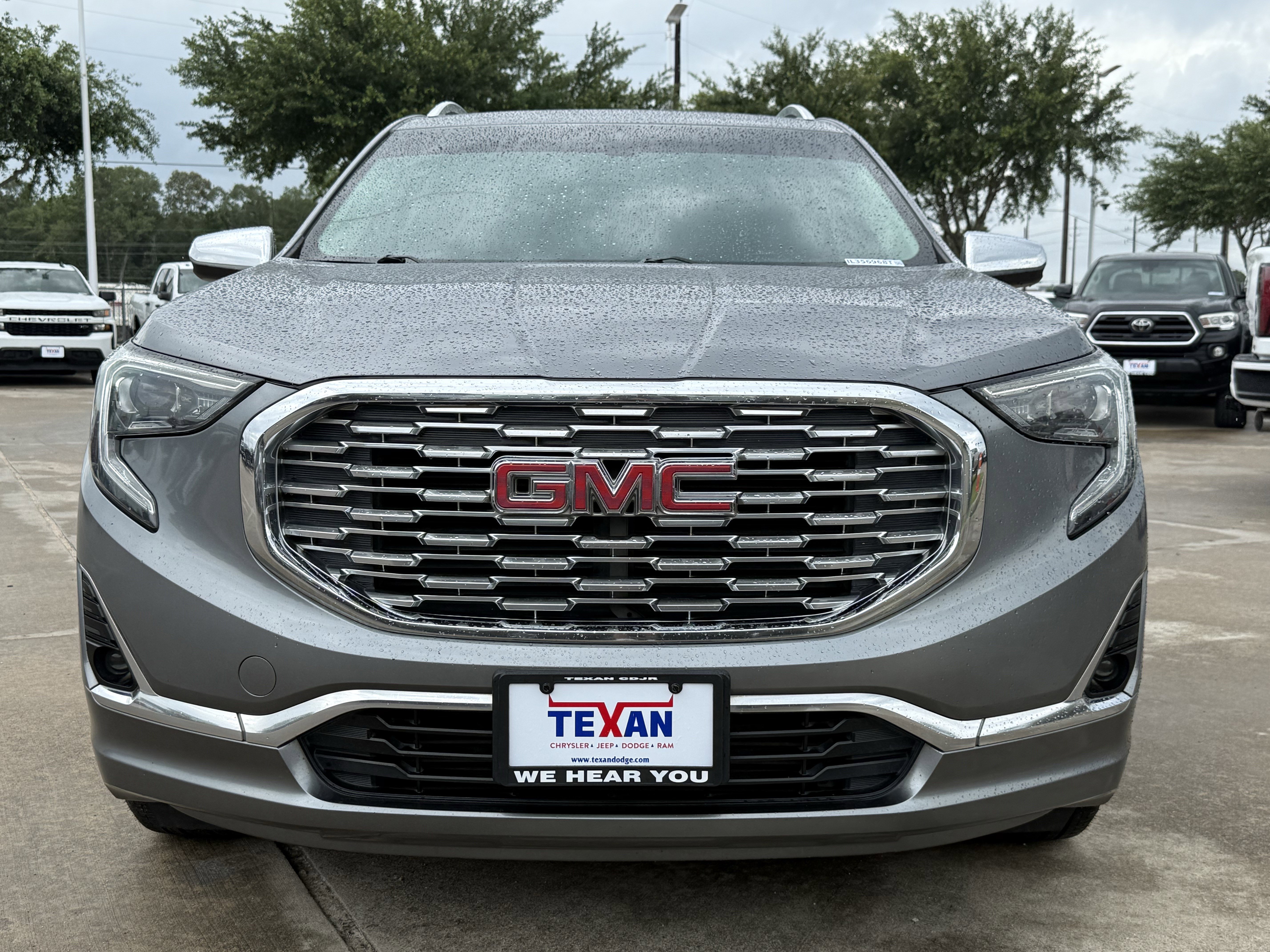 Used 2018 GMC Terrain Denali w/ Comfort Package FWD image 10