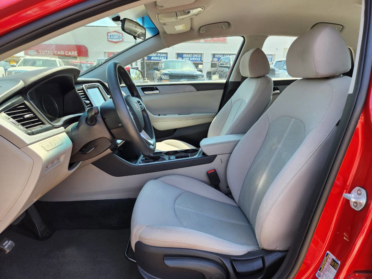 Used 2019 Hyundai Sonata SE image 11
