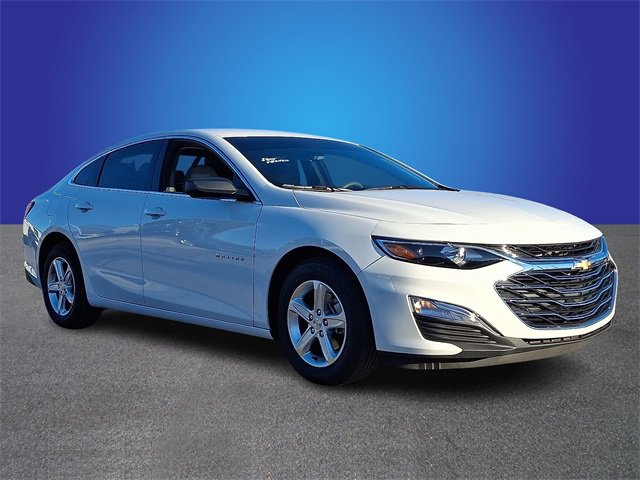 Used 2024 Chevrolet Malibu LS image 3