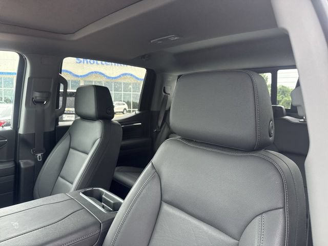 Used 2024 GMC Sierra 1500 SLT w/ SLT Premium Package AWD/4WD image 12