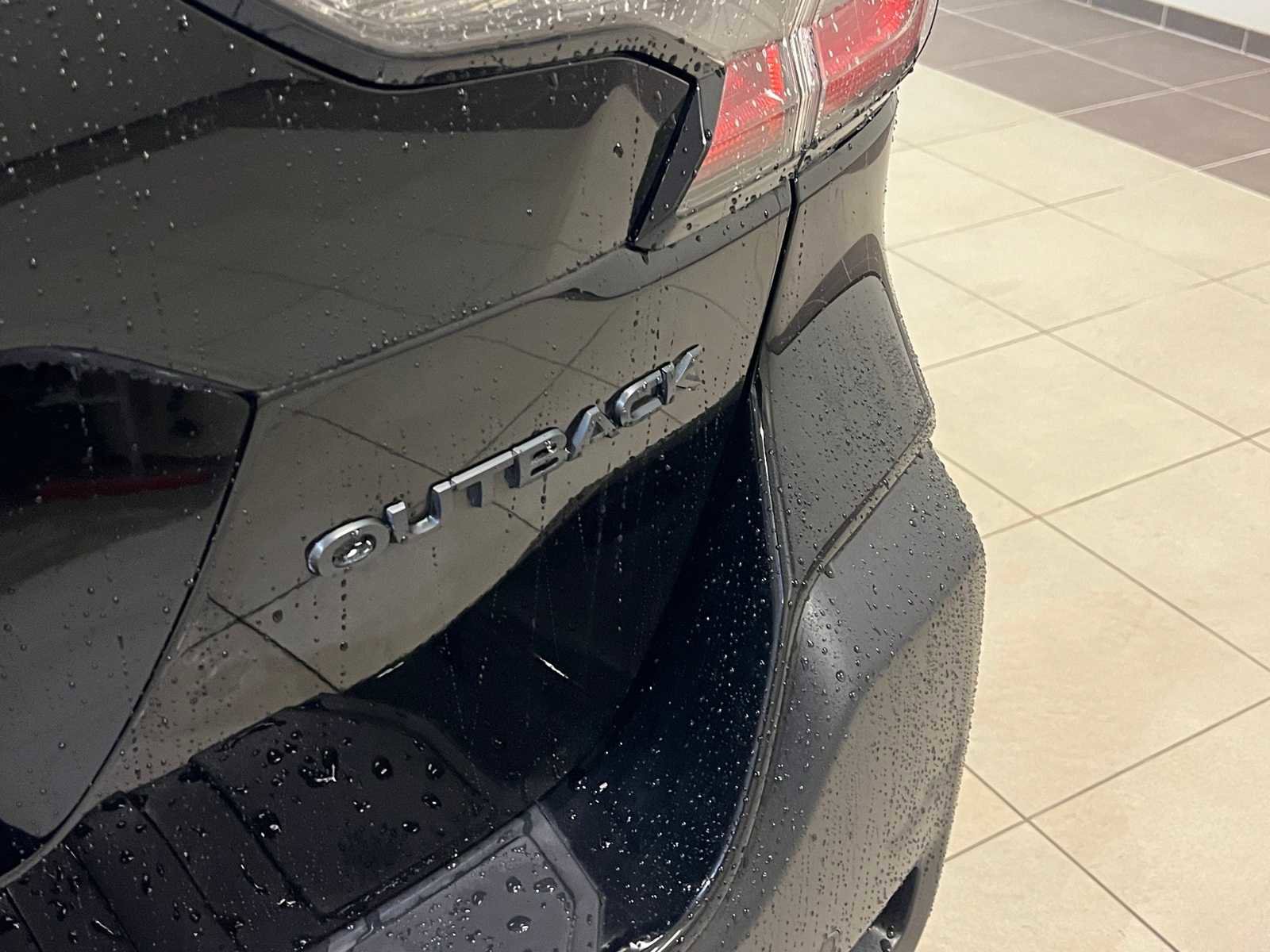 Used 2023 Subaru Outback Onyx Edition image 6