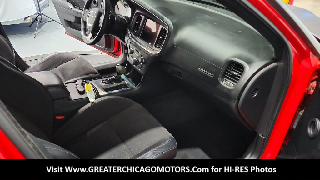 Used 2020 Dodge Charger R/T w/ Plus Group RWD image 37