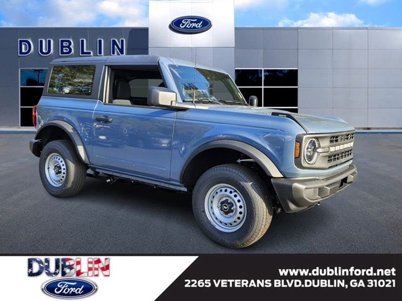 New 2025 Ford Bronco 2-Door AWD/4WD image 1