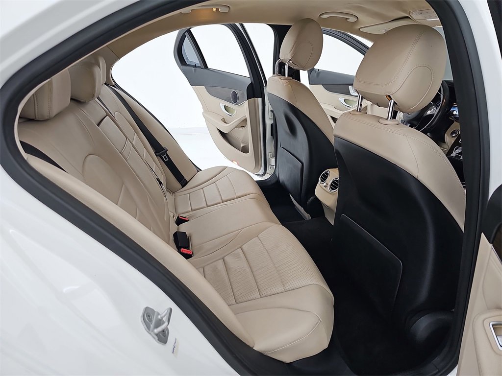 Used 2015 Mercedes-Benz C 300 Sedan image 13