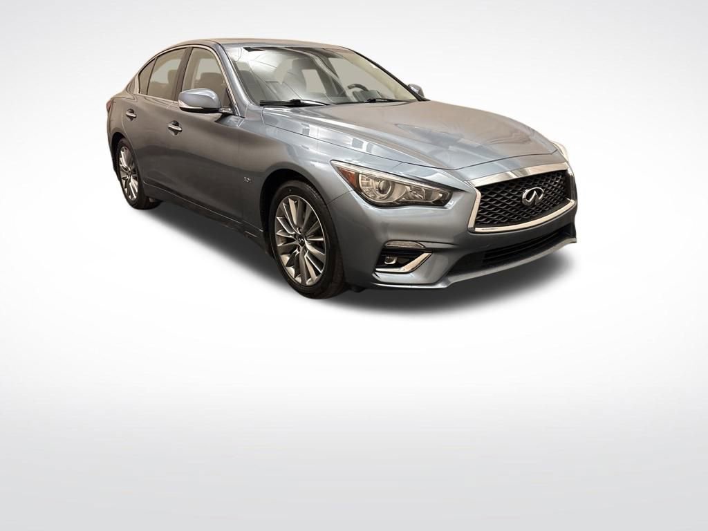 Used 2020 INFINITI Q50 Luxe w/ Cargo Package RWD image 3