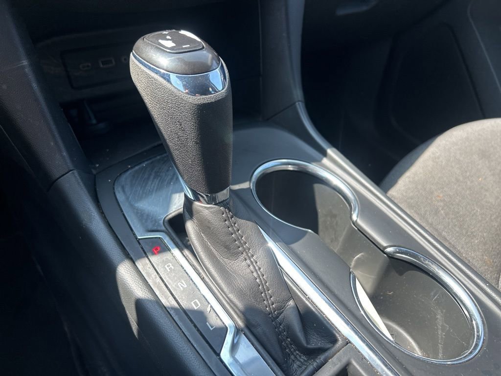 Used 2020 Chevrolet Equinox LT w/ Driver Convenience Package image 31