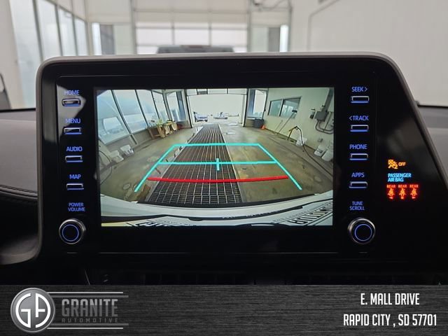 Used 2022 Toyota C-HR XLE image 20