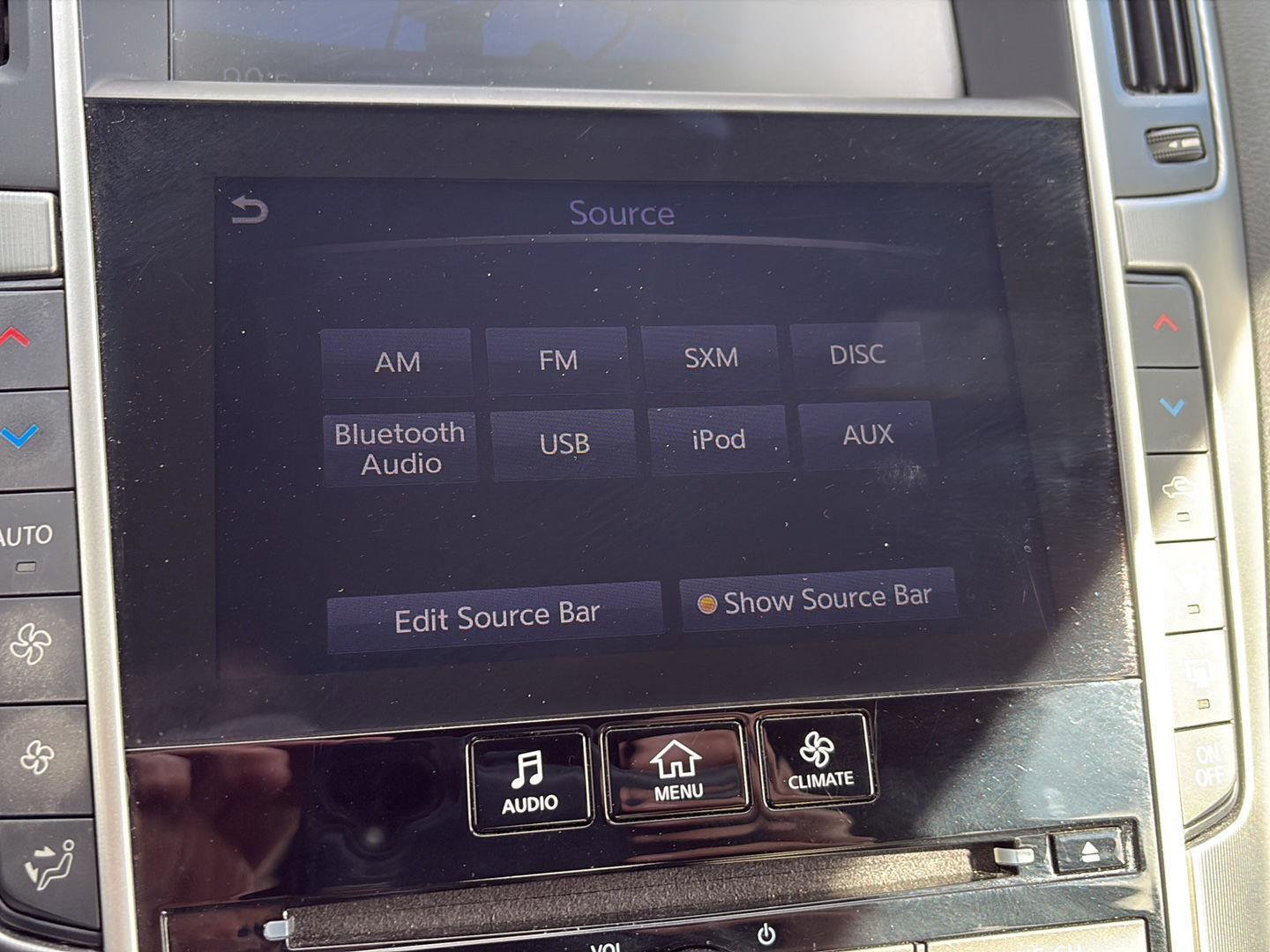 Used 2019 INFINITI Q60 3.0t Luxe w/ Essential Package image 12