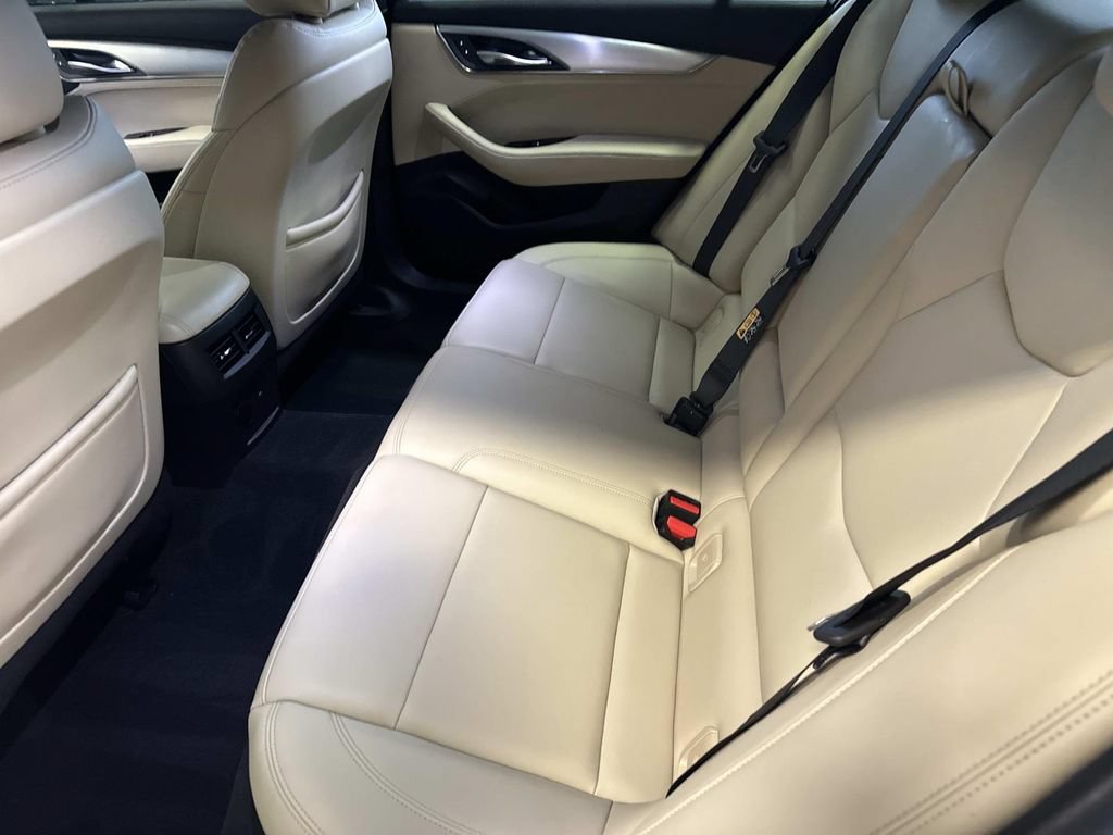 Used 2024 Cadillac CT5 Luxury w/ Cold Weather Package RWD image 16