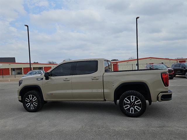 Used 2023 GMC Sierra 1500 AT4 w/ AT4 Premium Package image 2