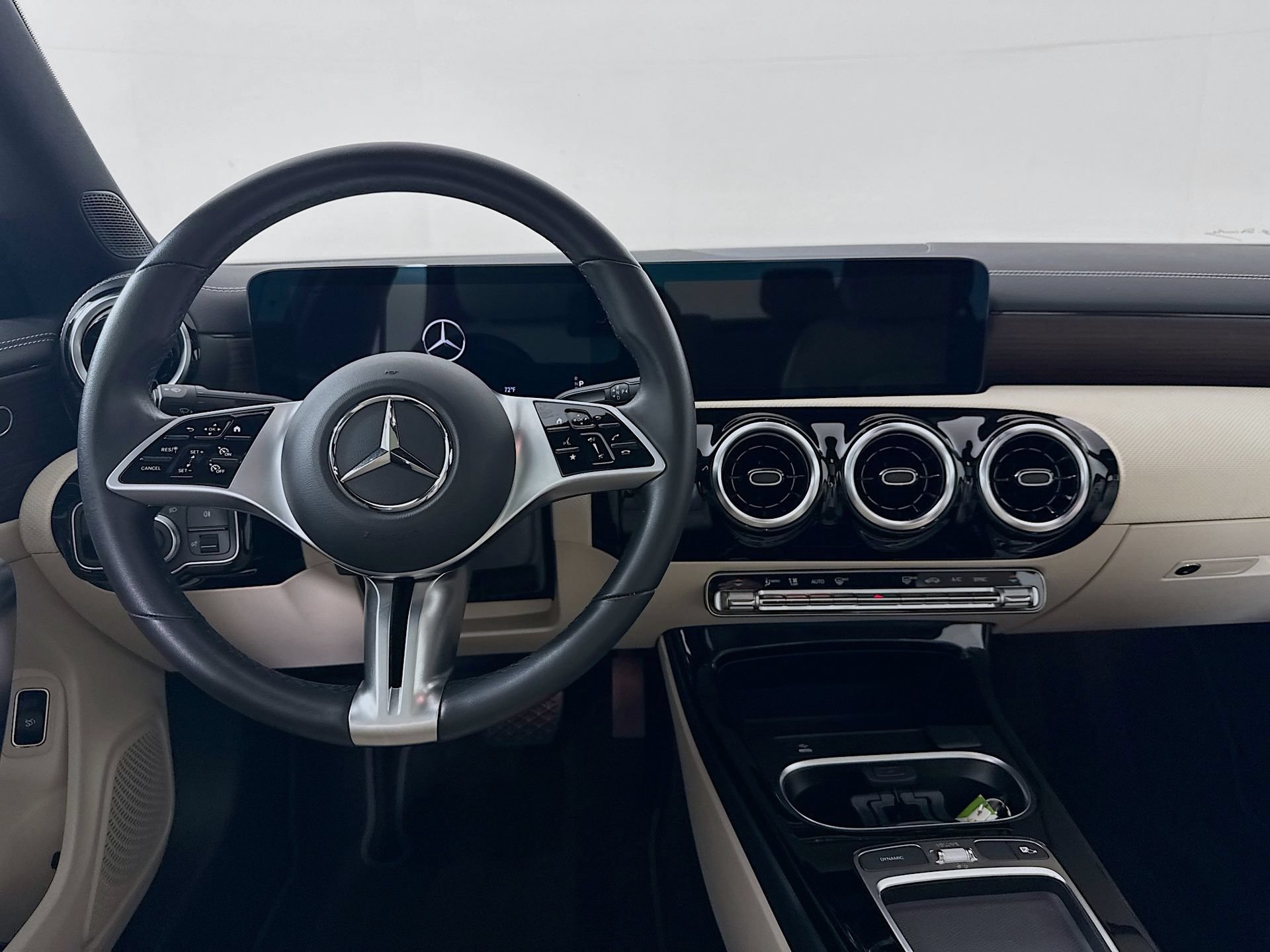 Certified 2026 Mercedes-Benz CLA 250 image 23