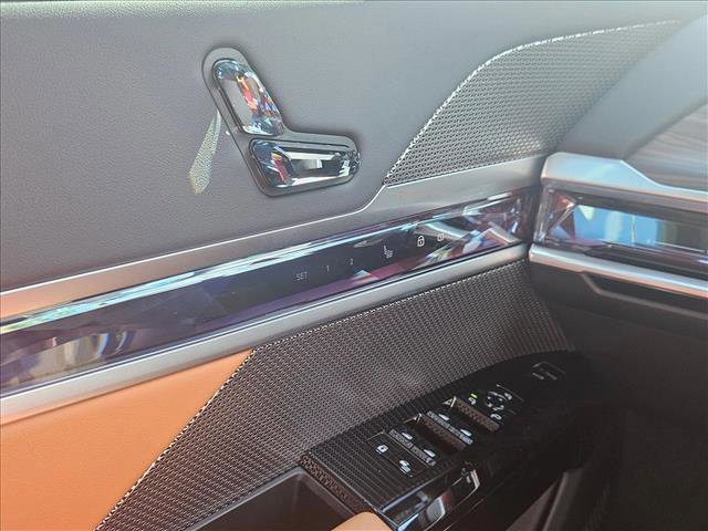 New 2026 BMW 740i xDrive image 19
