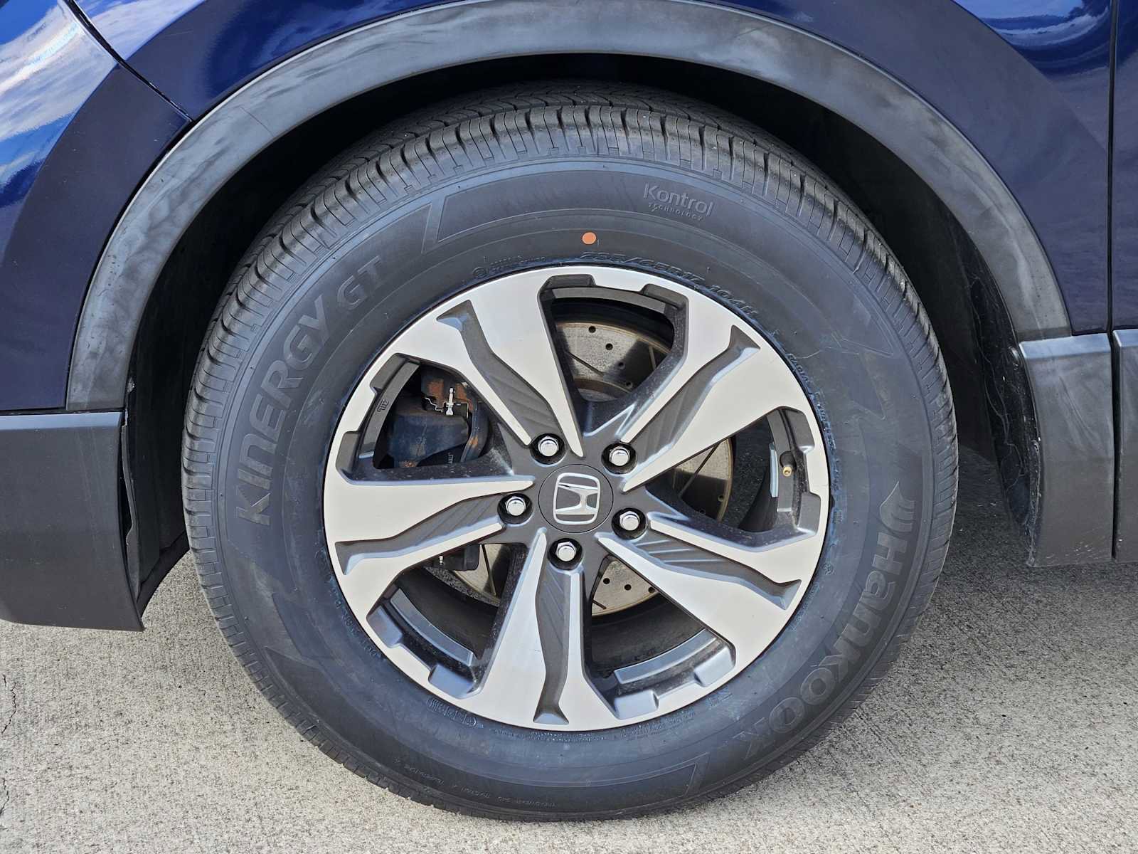 Used 2020 Honda CR-V LX image 9
