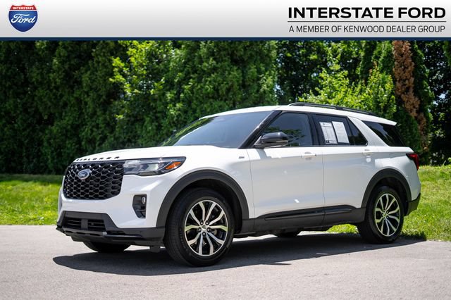 Used 2025 Ford Explorer ST-Line