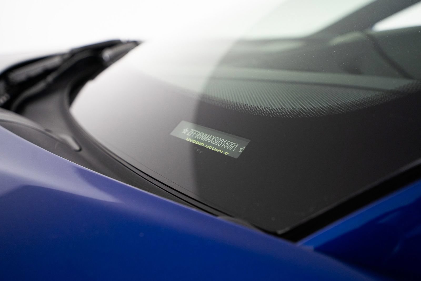 Certified 2025 Ferrari SF90 Spider AWD/4WD image 13