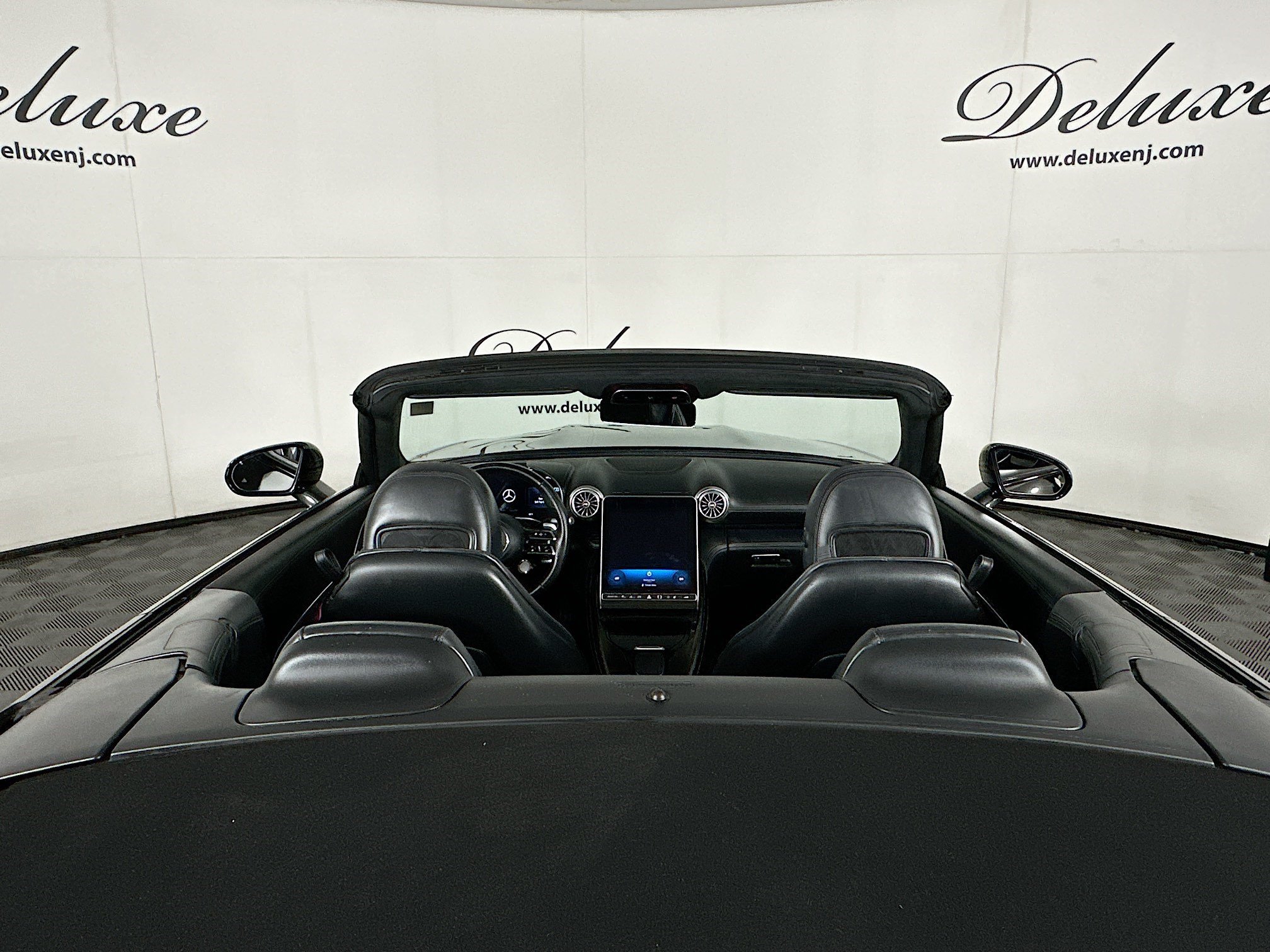 Used 2022 Mercedes-Benz SL 55 AMG 4MATIC image 28
