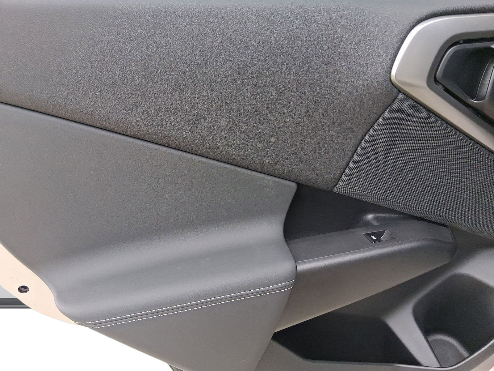 Used 2025 BMW X3 M50 image 25