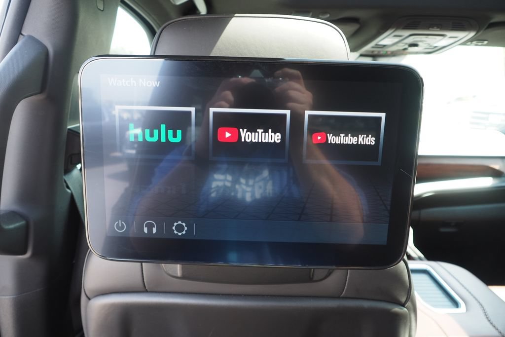 Used 2024 GMC Yukon XL Denali Ultimate AWD/4WD image 19