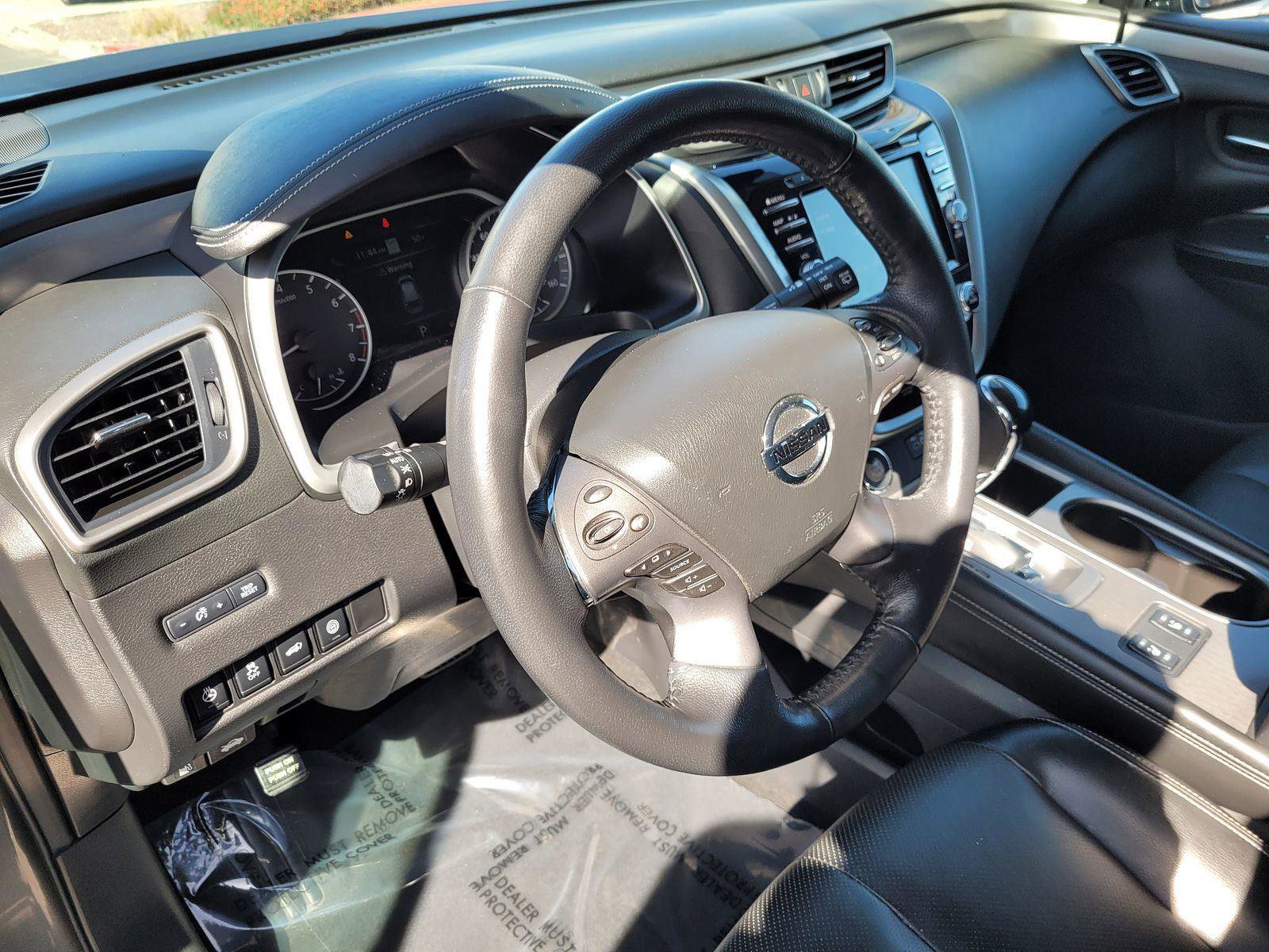 Used 2022 Nissan Murano SL w/ SL Moonroof Package image 12