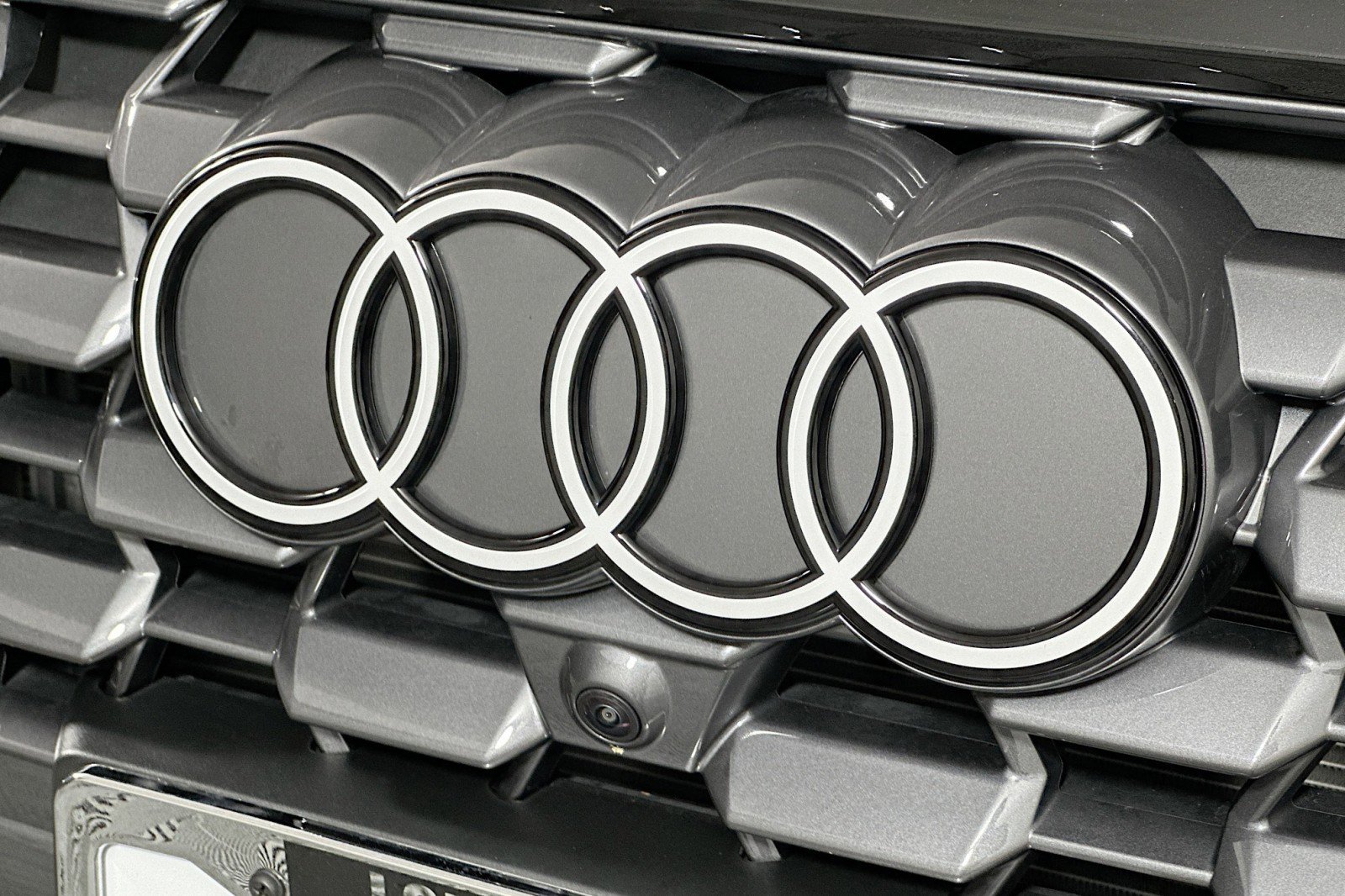 Used 2025 Audi Q5 Prestige AWD/4WD image 15