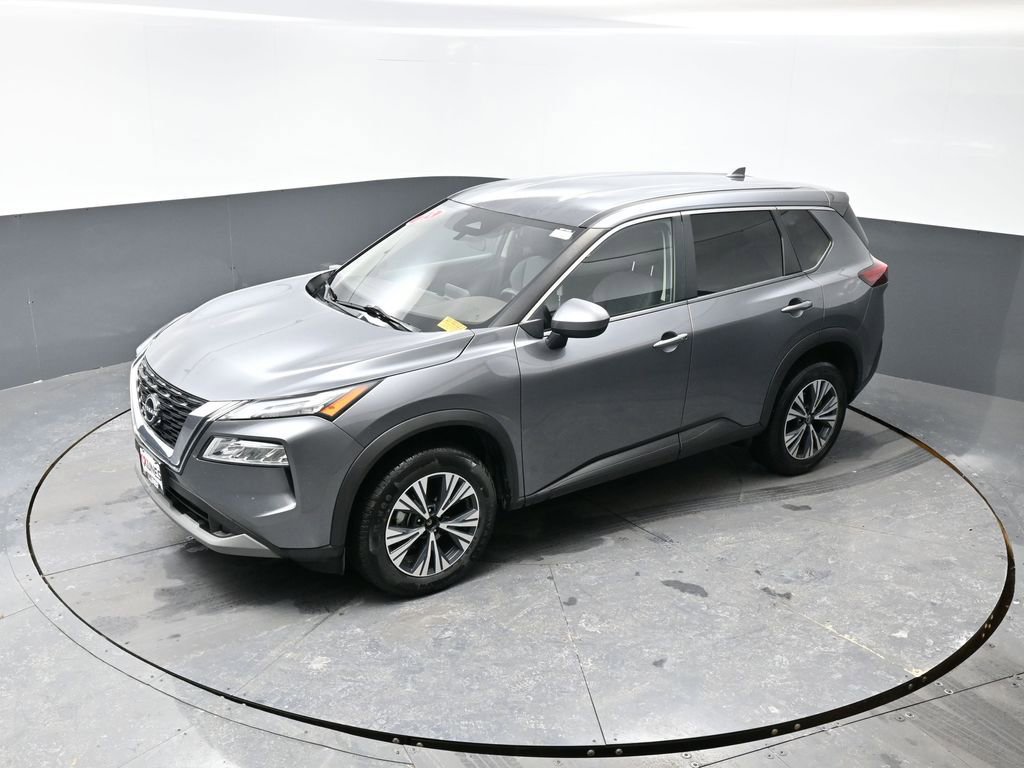 Used 2023 Nissan Rogue SV image 44