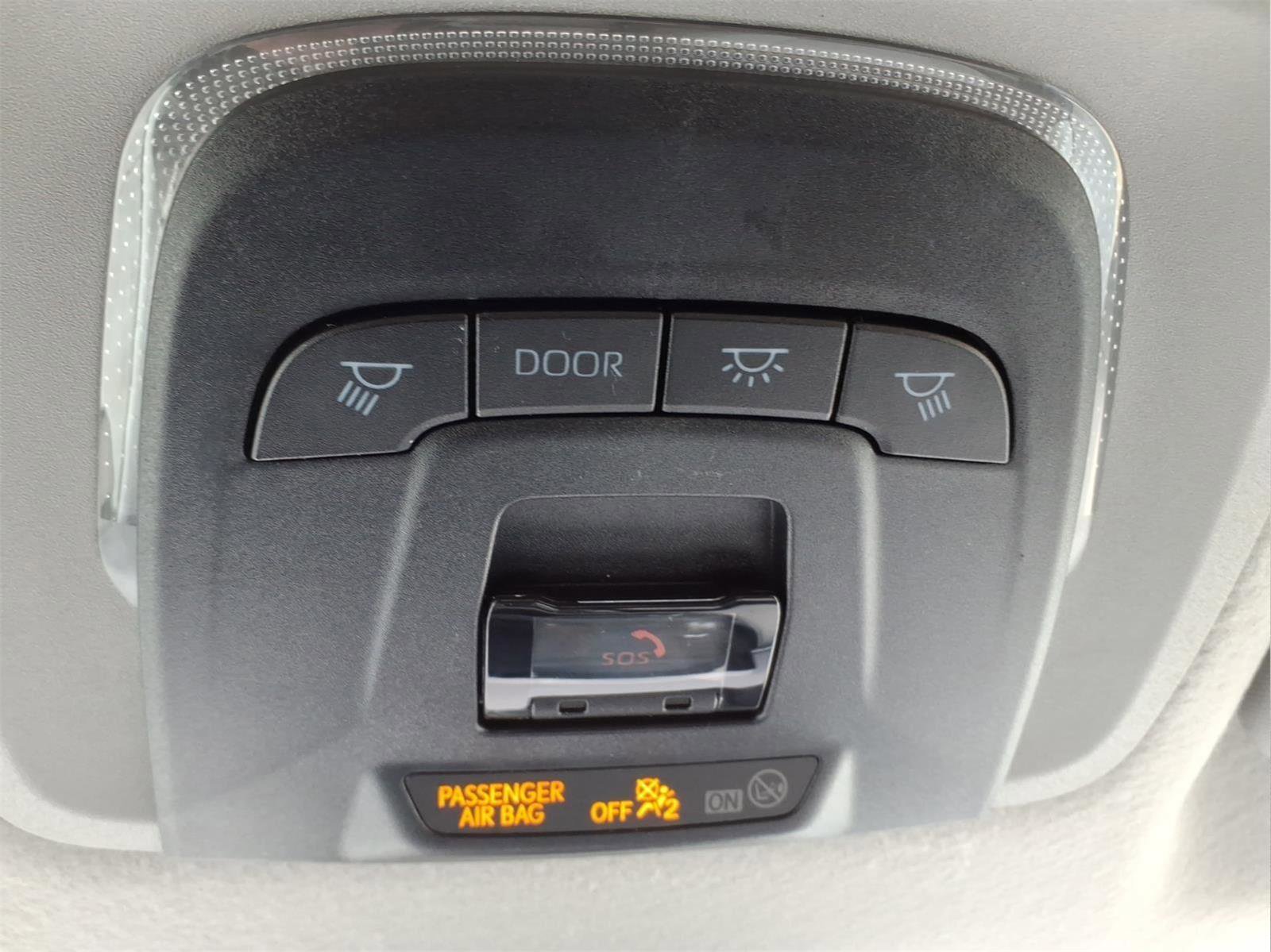 Used 2022 Toyota Corolla Cross LE image 26